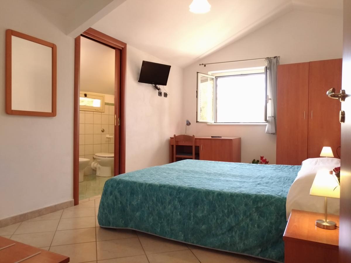 Bed And Breakfast La Mansarda Agrigento Exterior foto